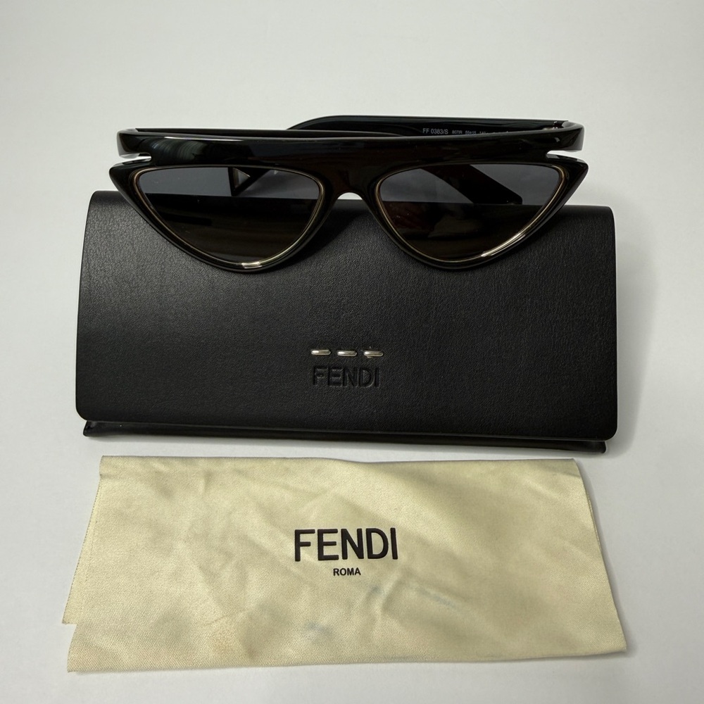 Fendi Women’s Black Cat-Eye Sunglasses Designer Shades with Case & Cloth